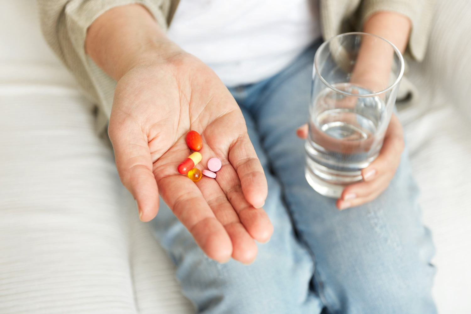 Avoid These 7 Medications With Apple Cider Vinegar