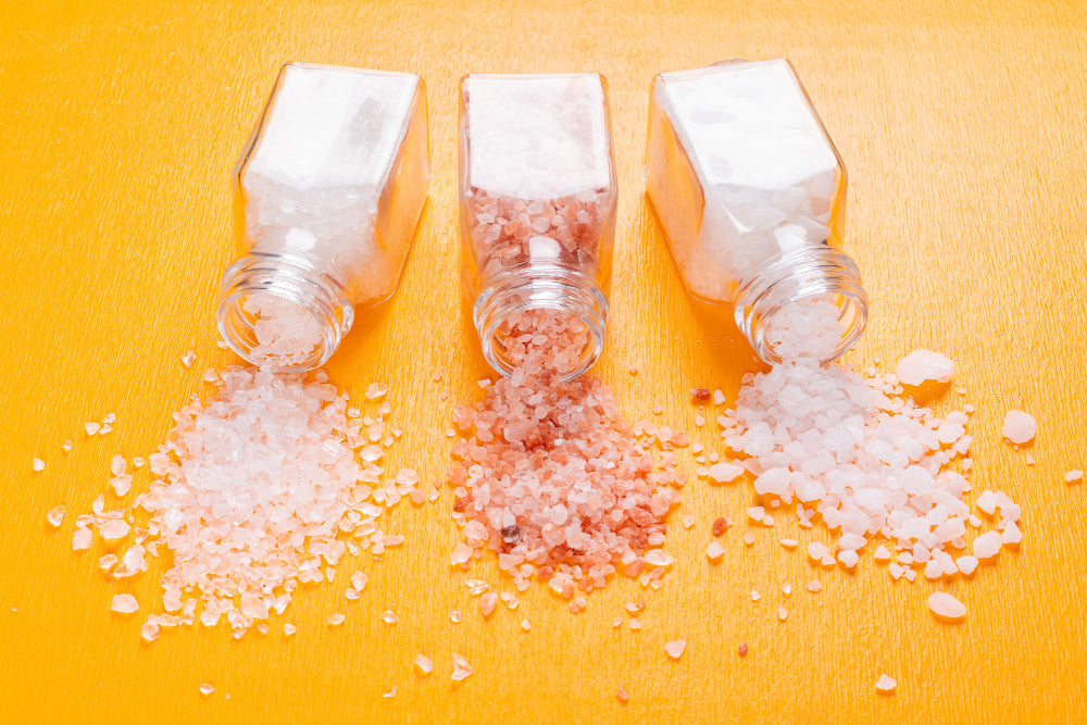 Comparing Pink Salt and White Salt: Which Is the Healthier Option?