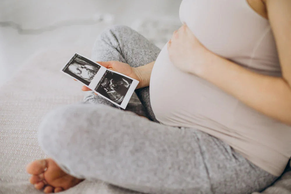 How Biotin Supports Your Baby’s Development in the Womb
