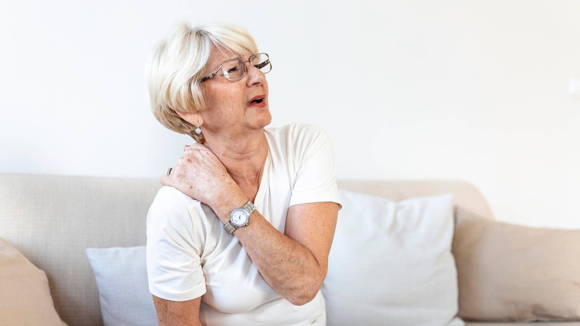 Role of Calcium in Preventing Osteoporosis & Fractures