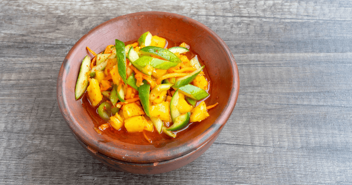 7 Delicious Foods That Instantly Boost Your Gut Health