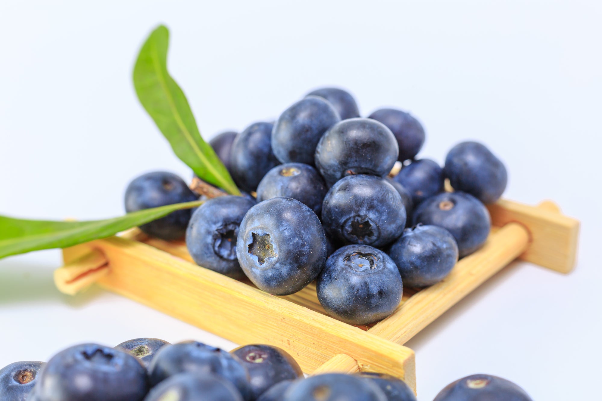 Bilberry for Eye and Overall Health Benefits