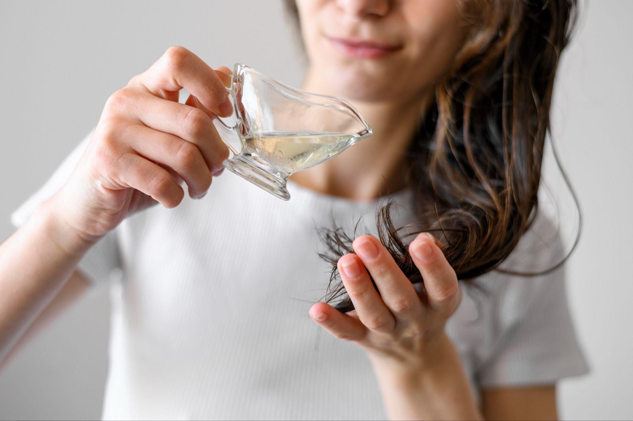 Why Biotin and Coconut Oil are Essential