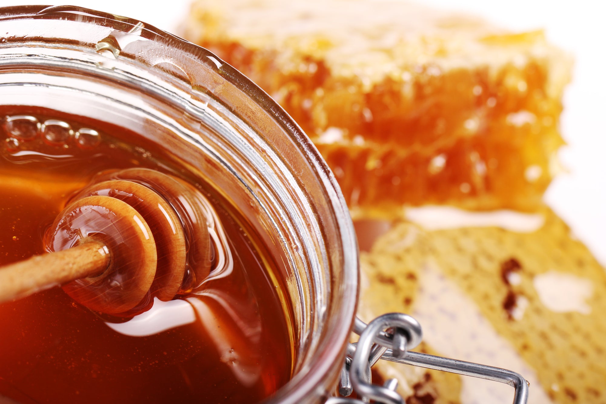 Why Royal Honey is the Superfood You Need: Top 5 Benefits