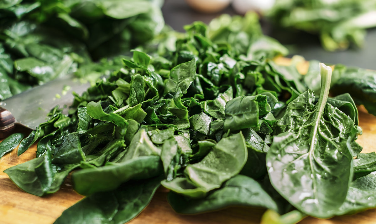 Spinach Benefits: Nature’s Nutrient Powerhouse